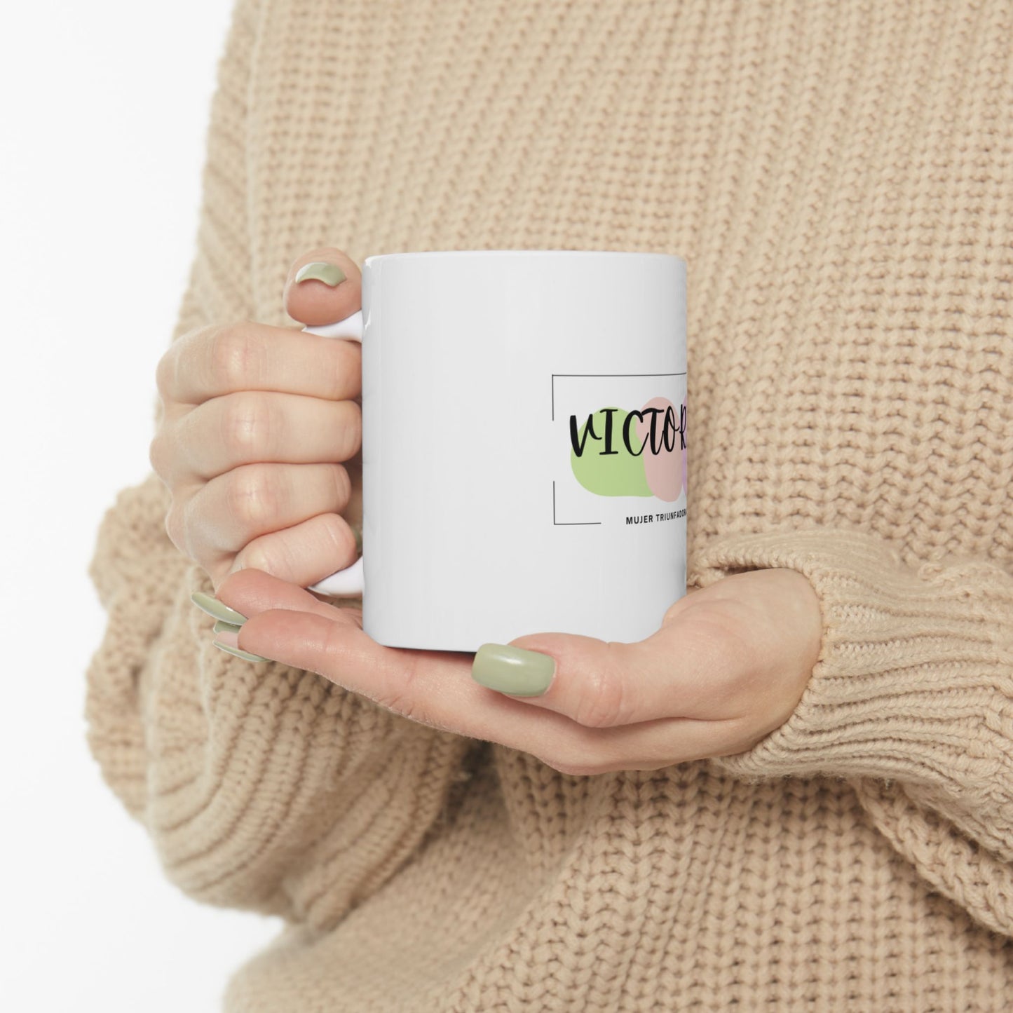 Victoria Taza con Significado del Nombre – Triunfo, Victoria | Taza Moderna para Mujer | Regalo para Mamá, Hija, Hermana o Amiga | Taza de Café